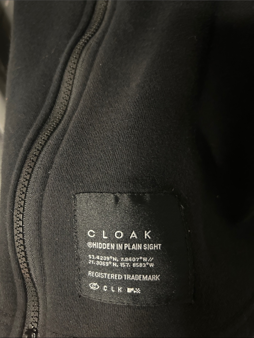 Cloak brand poncho Black Zip-Up Hoodie with Subtle Logo Patch - Picture 2 of 5